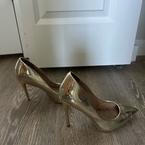 Elegant Gold Stiletto Heels
